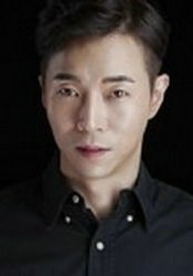 金智雄